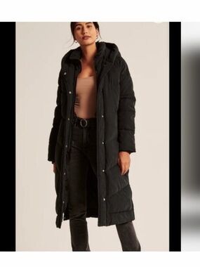 Abercrombie & Fitch Long Black Hooded Puffer Coat